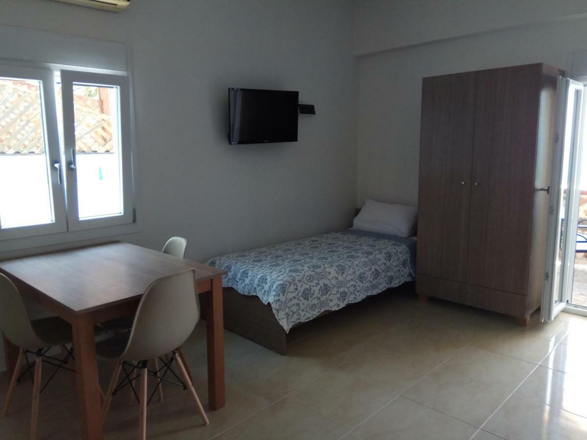 Zea Waves Apartments Kastri  Extérieur photo